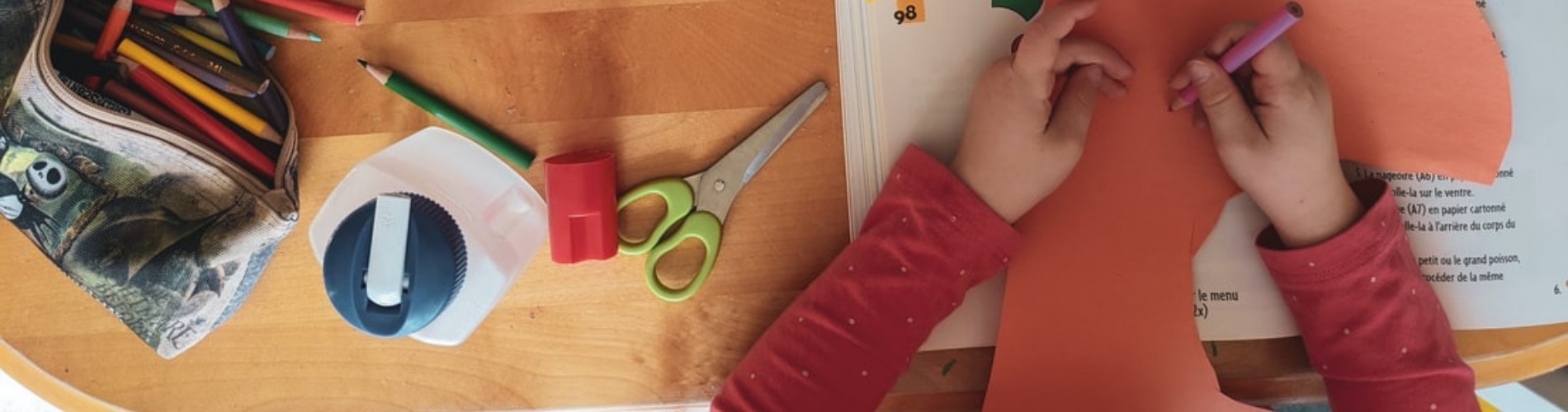 valentines craft  1900x500 new.jpg